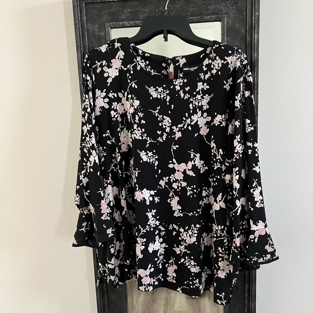 Karl Lagerfeld Paris Trumpet Sleeve Blouse 1X